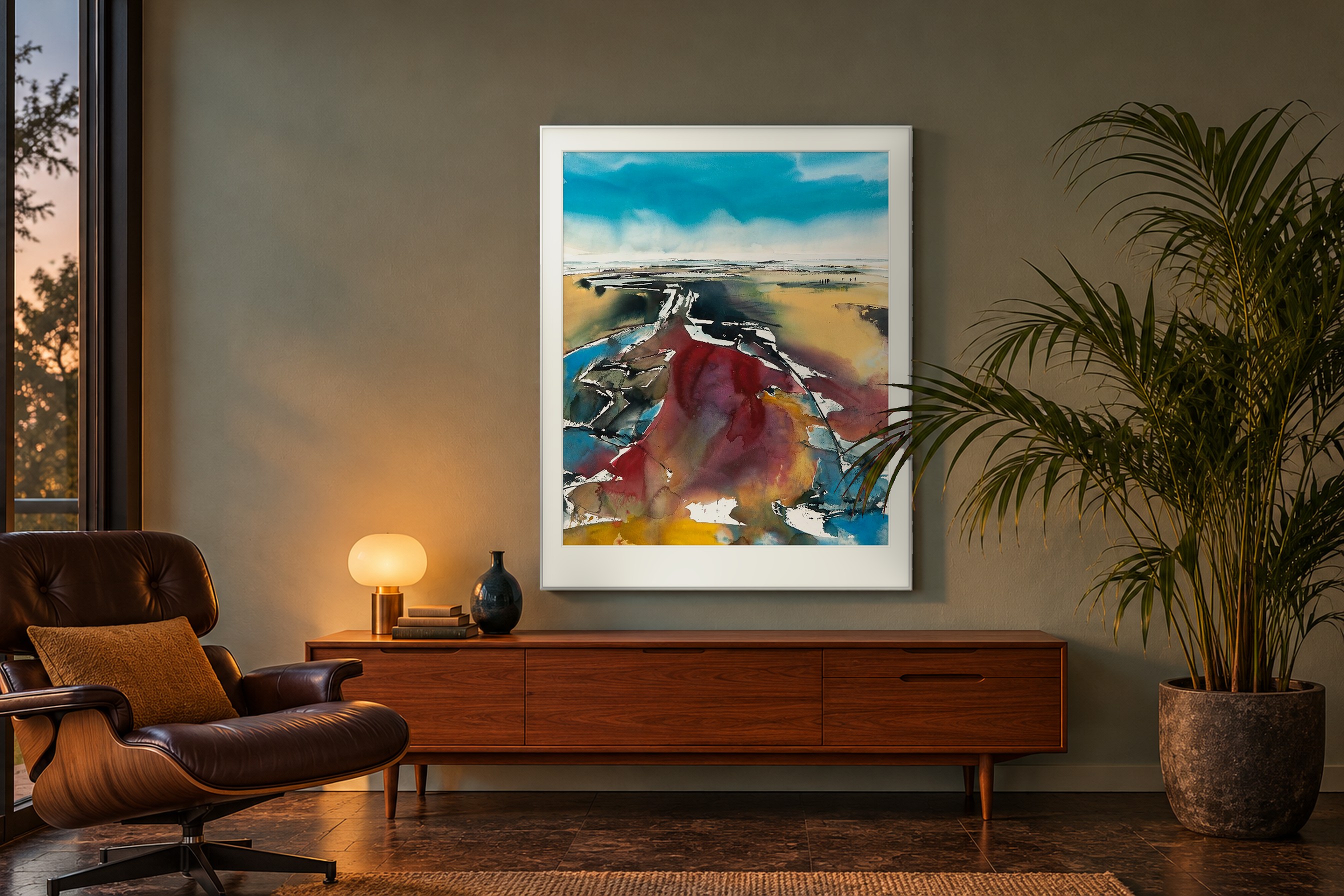 Impressie: # 5601 van Johan Meeske in een intieme mid-century woonkamer met saliegrijze wanden, teak en warm lamplicht.