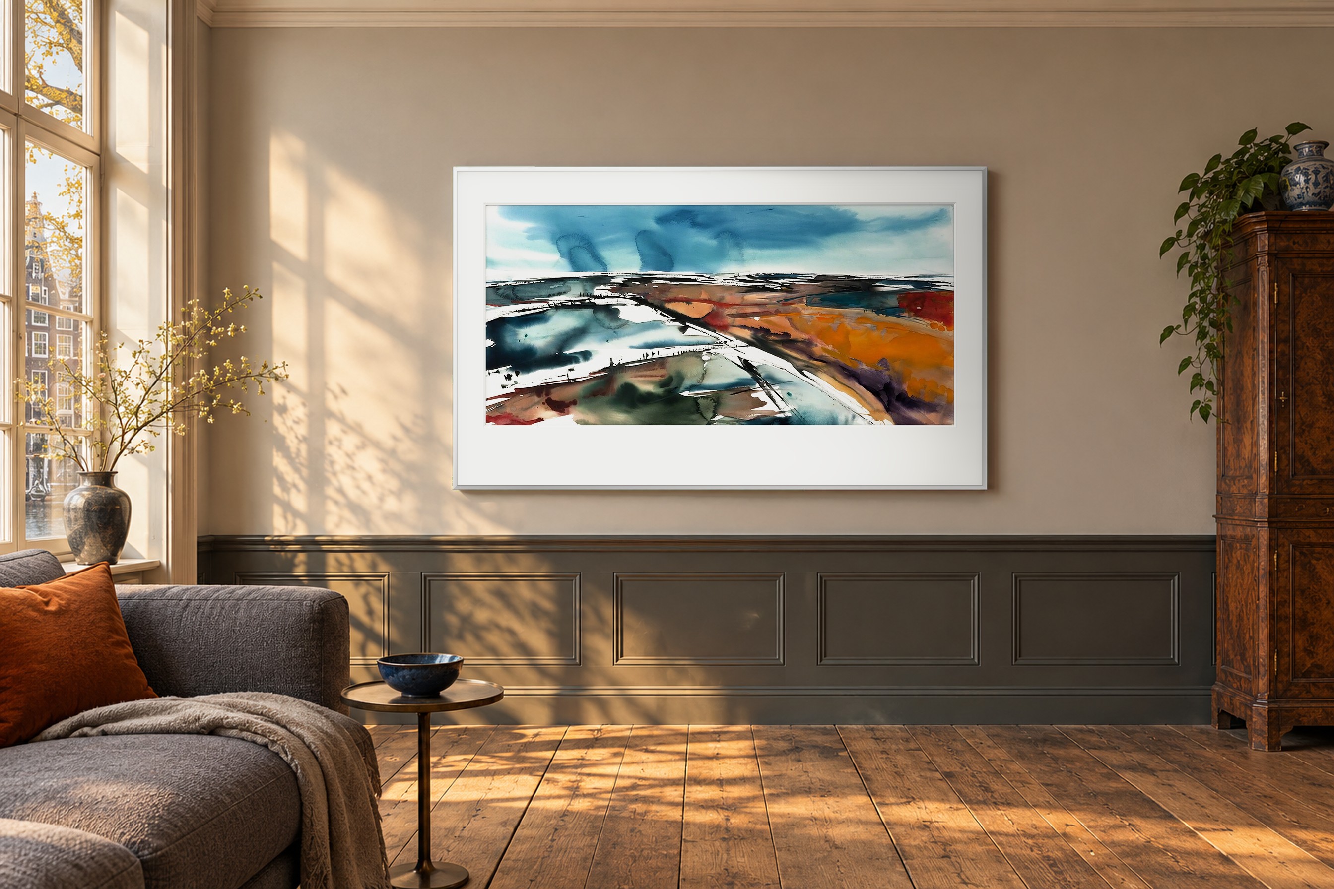 Impressie: # 1116 van Johan Meeske in een Amsterdamse woonkamer met grafietkleurige lambrisering en warm namiddaglicht.